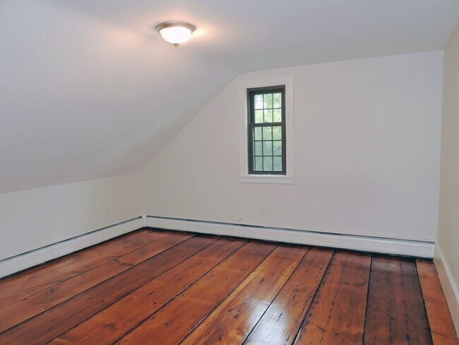 Building Photo - 3 Mudge Way