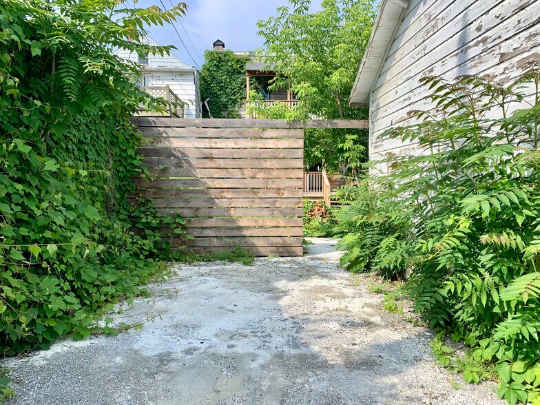 Private parking spot - 216 State St
