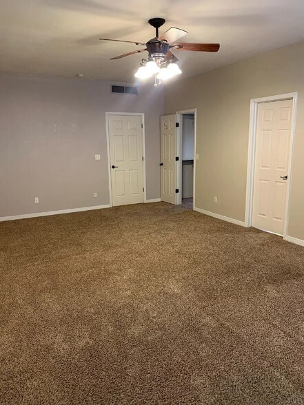 Building Photo - 11352 Loma Crystal Pl