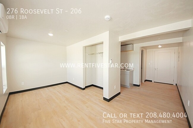 Building Photo - 276 Roosevelt St