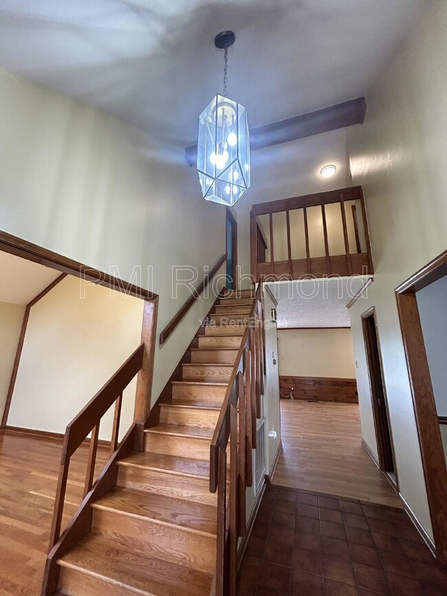 Building Photo - 613 Rebel Ridge Rd