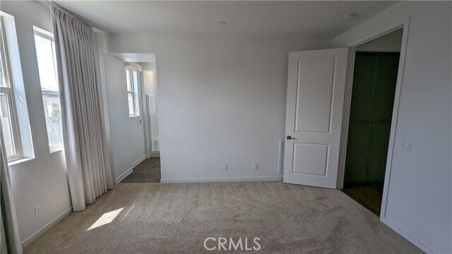 Building Photo - 7449 Channel View St