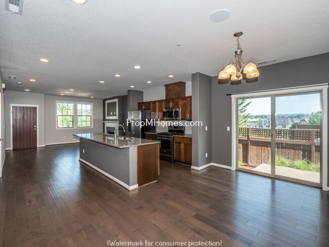 Building Photo - Fantastic Three Bedroom Home In Wilsonville On Corner Lot!