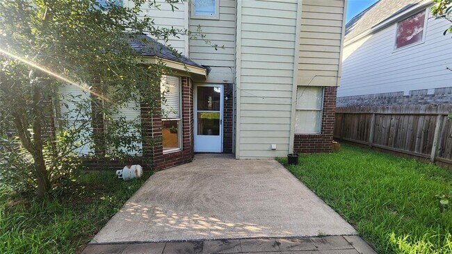 Building Photo - 4543 Westray Dr