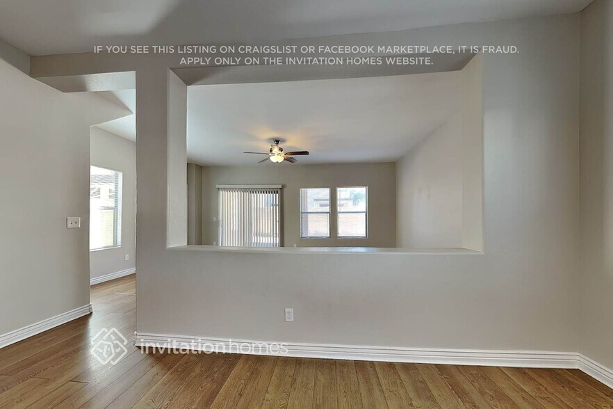 Building Photo - 11226 W Garfield St