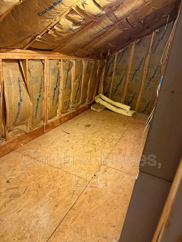 Building Photo - 24 N Orchard Farms Ave