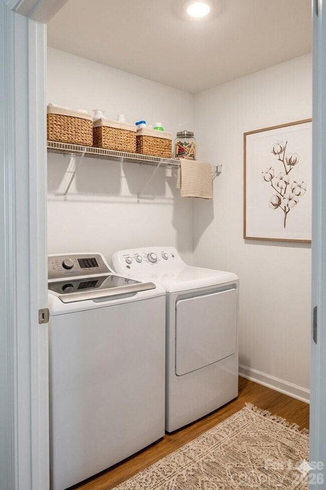 Building Photo - 1215 Nesters Store Pl SW