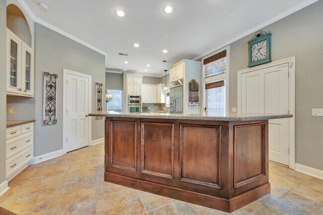 Building Photo - 3806 Canyon Bluff Ct
