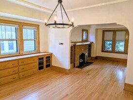 Building Photo - 2344 N 68th St