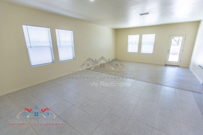 Building Photo - 5771 E Thetis Dr