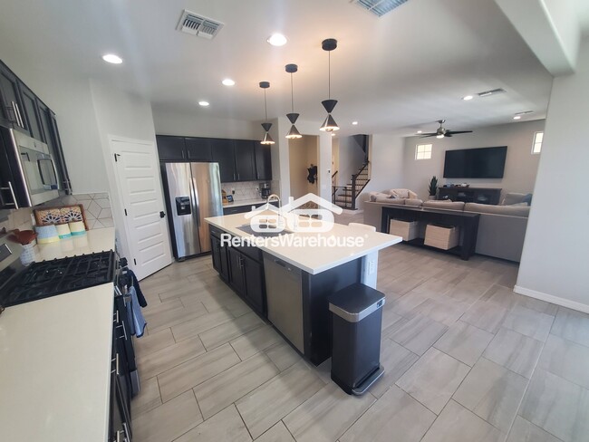 Building Photo - 20283 E Domingo Rd