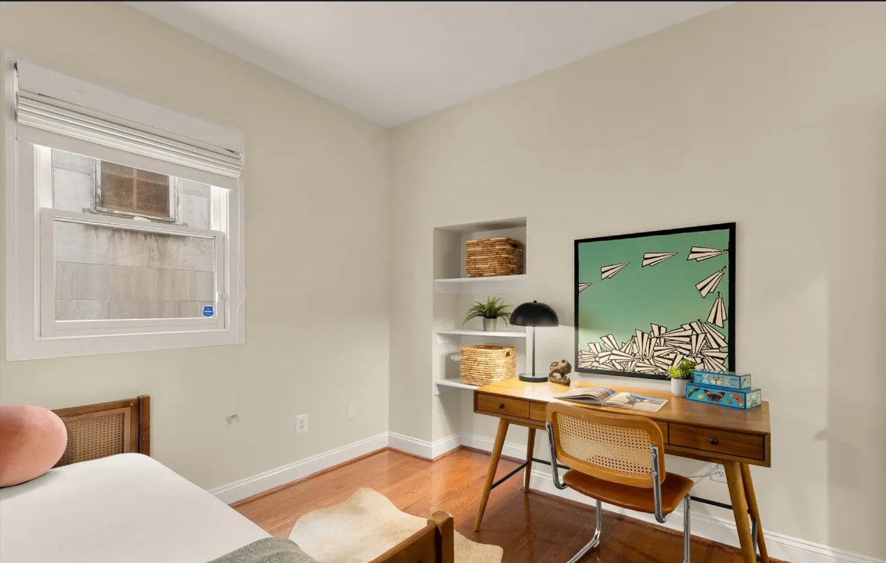 Building Photo - 1512 Park Rd NW