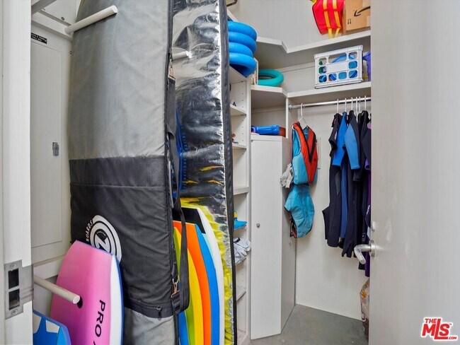 Building Photo - 31280 Broad Beach Rd