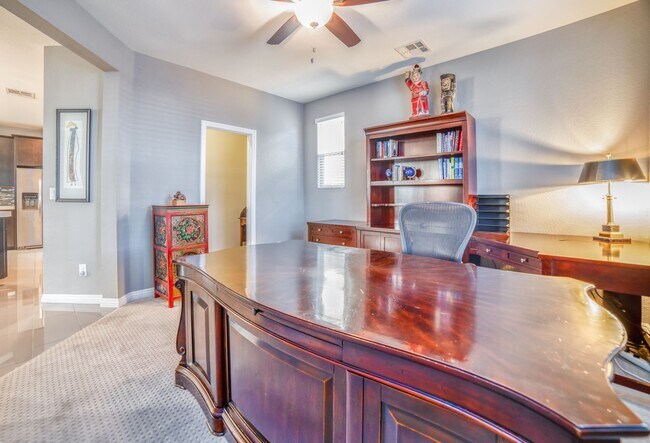Building Photo - SUMMERLIN - FULLY FURNISHED - ALL UTILITIE...