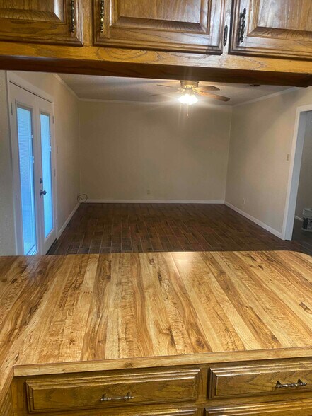 Building Photo - 4207 Timbercrest Ln