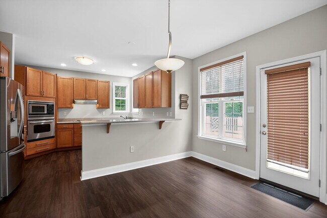 Building Photo - 15152 Robbers Roost Ct