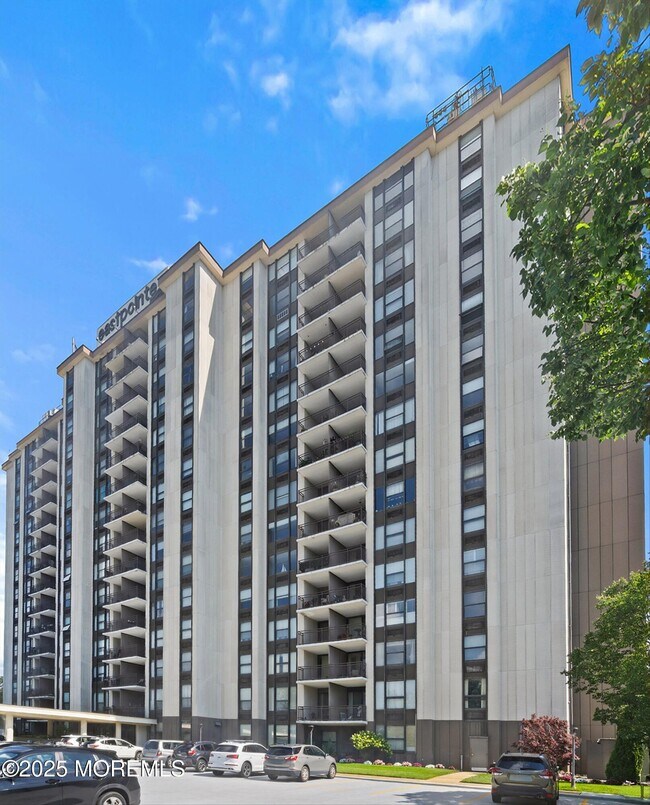 Building Photo - 1 Scenic Dr