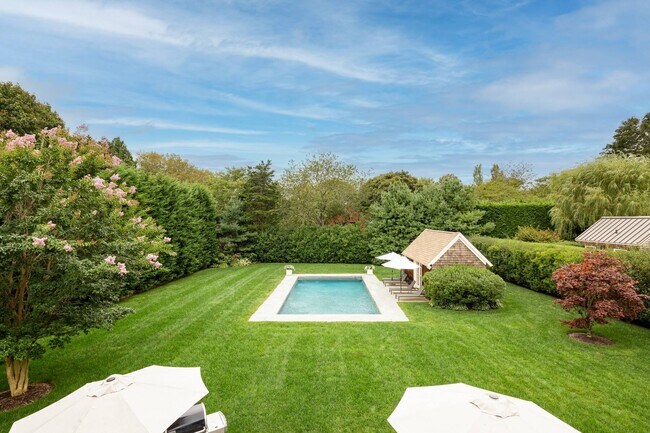 Building Photo - 23 Gansett Ln