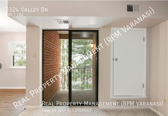 Building Photo - 3324 Valley Dr