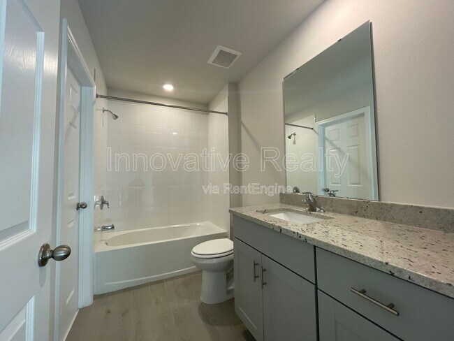 Building Photo - 2548 Sweet Viburnum Wy