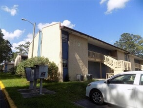 Building Photo - 2811 SW Archer Rd