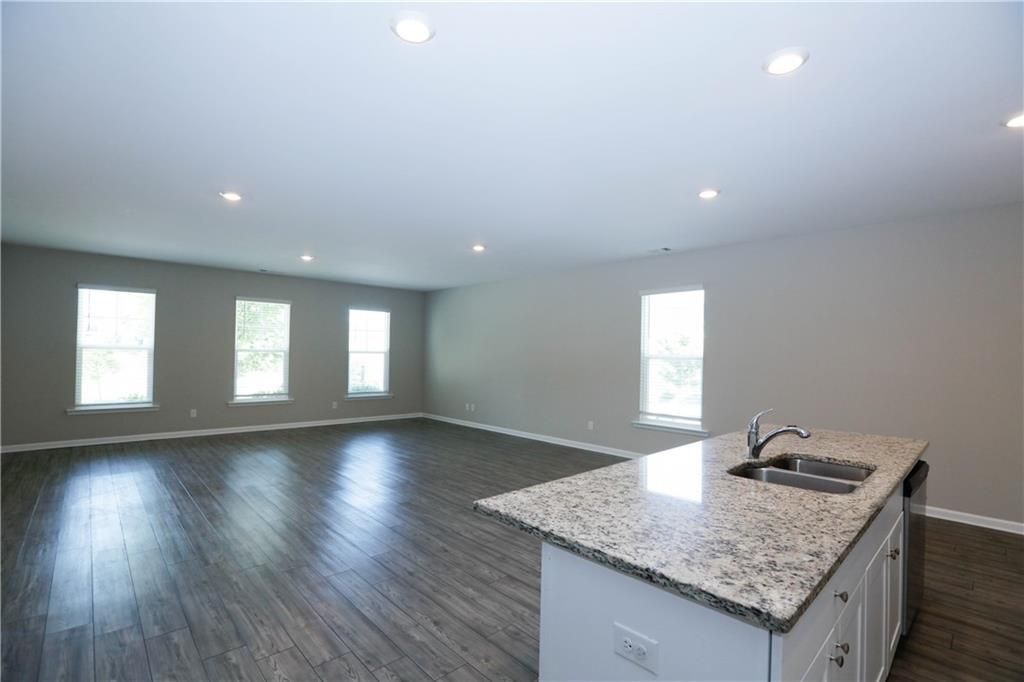 Building Photo - 4355 Magpie Dr
