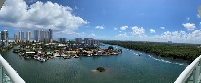 Building Photo - 400 Sunny Isles Blvd