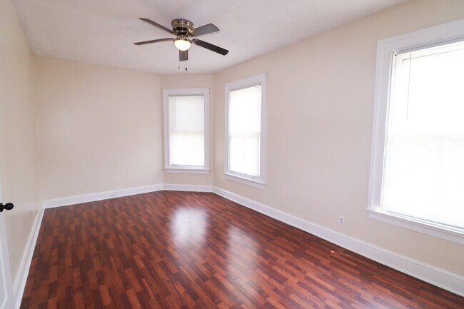 Building Photo - 2615 Eden Ave