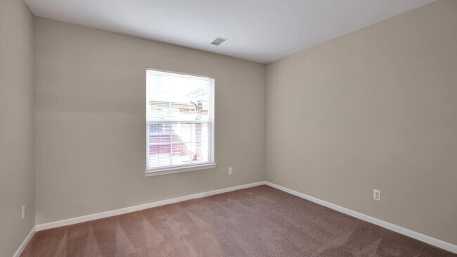 Building Photo - 56131 Stoney Pl Ln