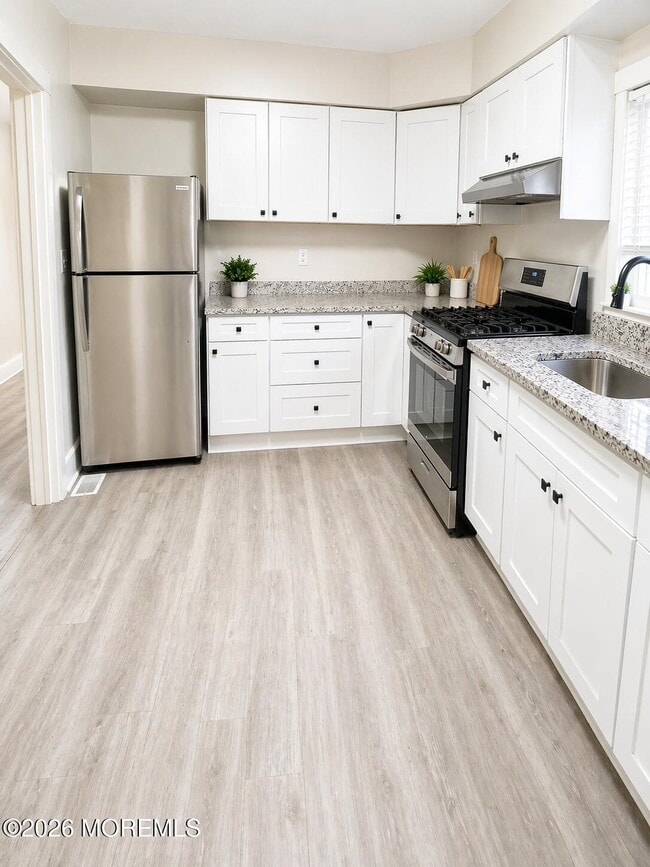 Building Photo - 21 Atkins Ave