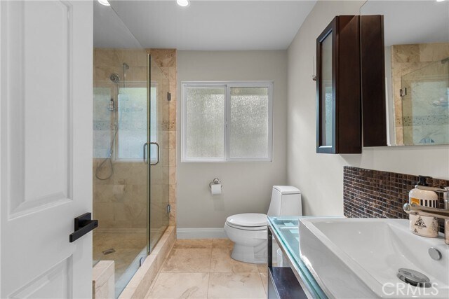 Building Photo - 3435 Oakmont View Dr