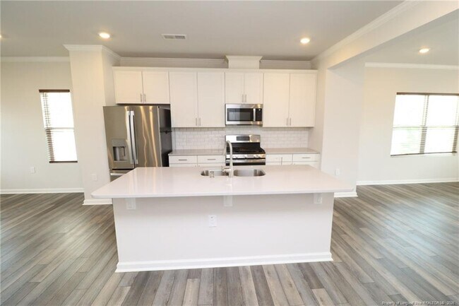 Building Photo - 2122 Terrawood Dr