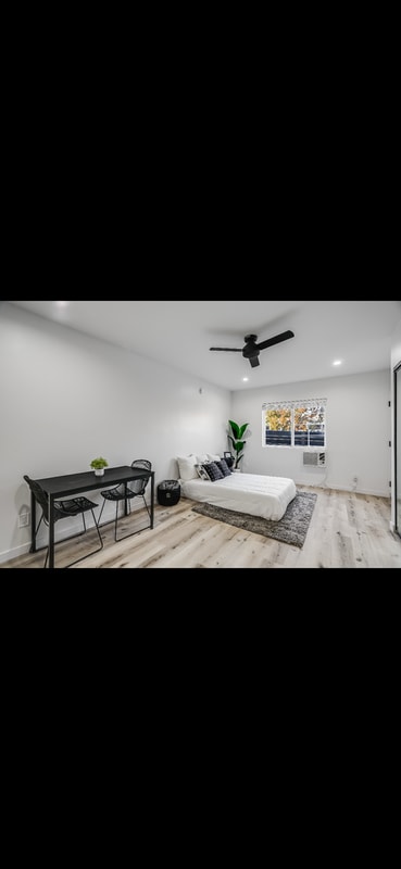 Building Photo - 523 Main St