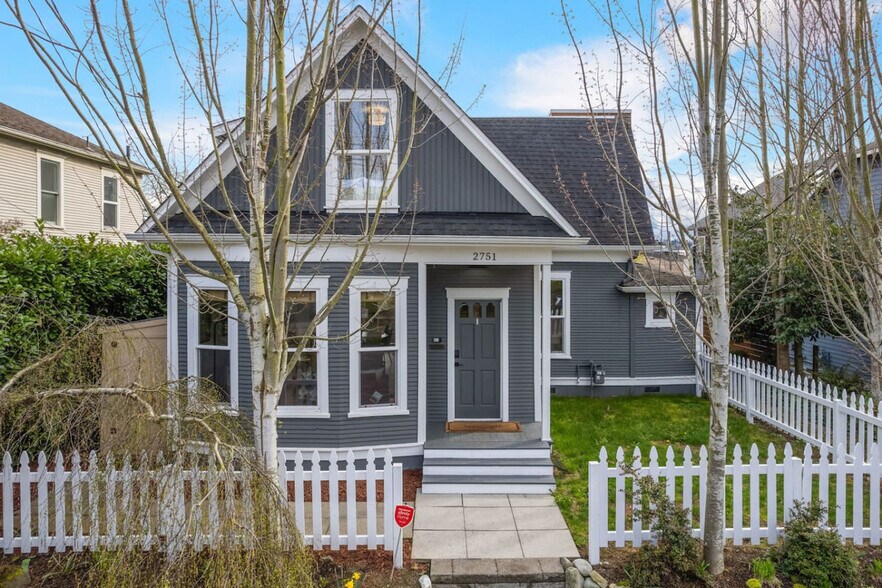 Building Photo - 2751 NW 65th St