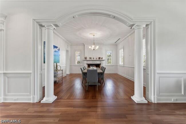 Building Photo - 2325 Lantern Ln