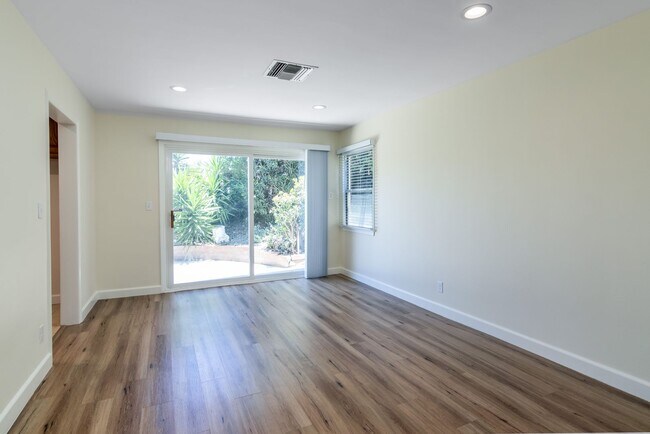Building Photo - 22436 Avenue San Luis