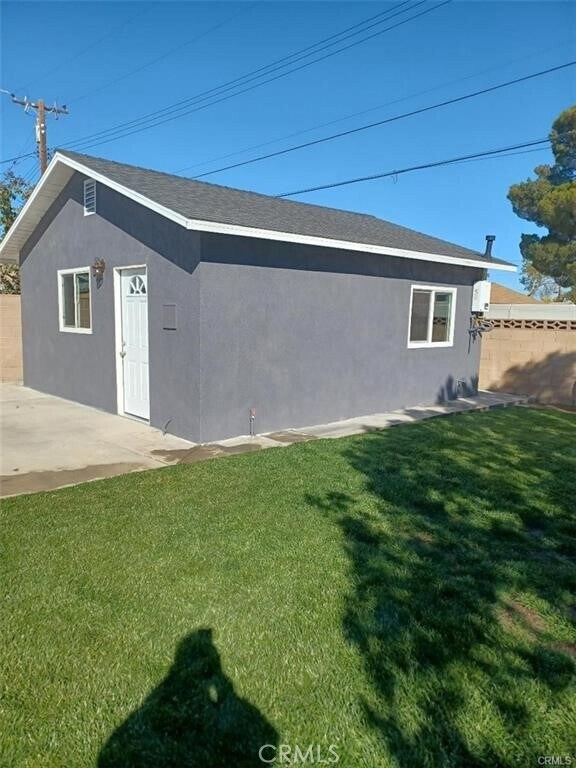 Building Photo - 44290 Glenraven Rd