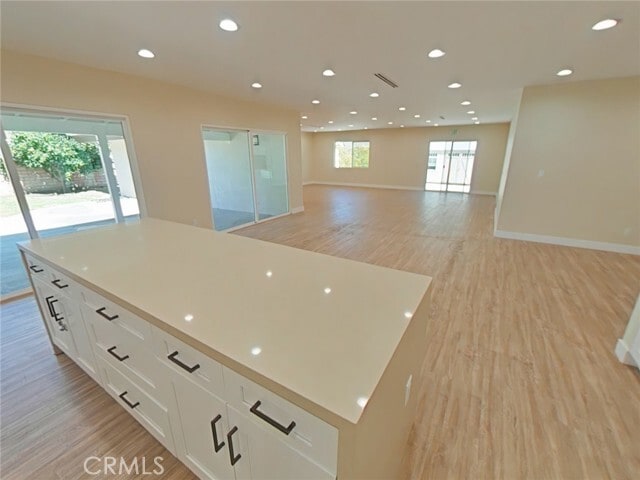 Building Photo - 17633 Nordhoff St