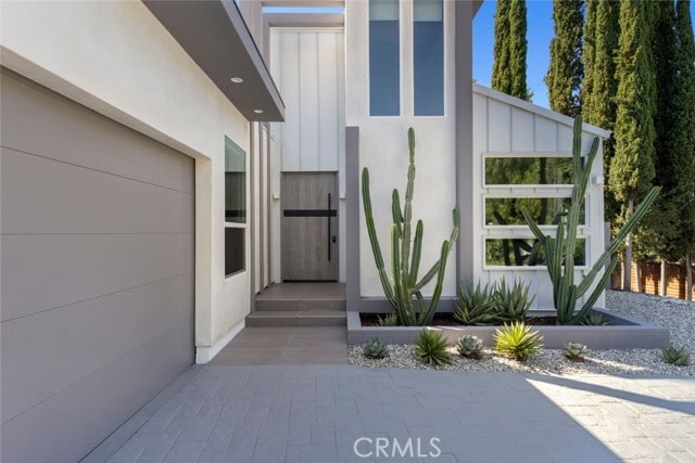 Building Photo - 4731 Topanga Canyon Blvd