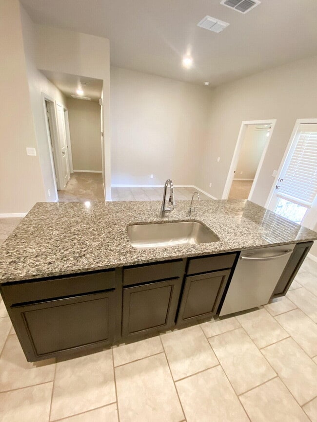 Building Photo - 13803 Quanah Ave