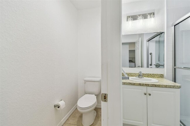 Building Photo - 587 Shady Grove Dr