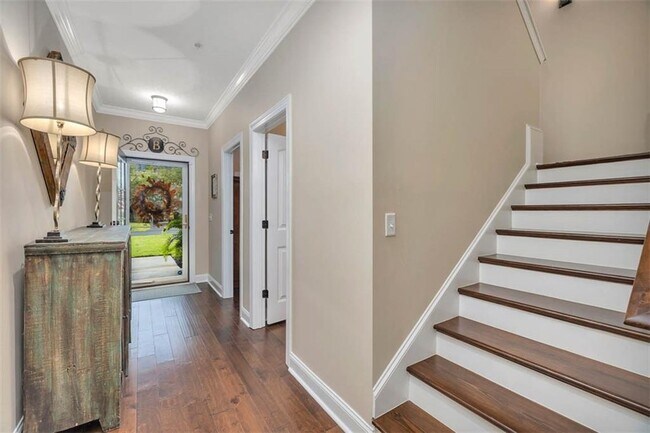 Building Photo - 1804 Mariners Cir