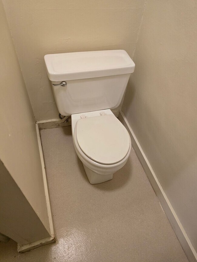 Building Photo - MY2435