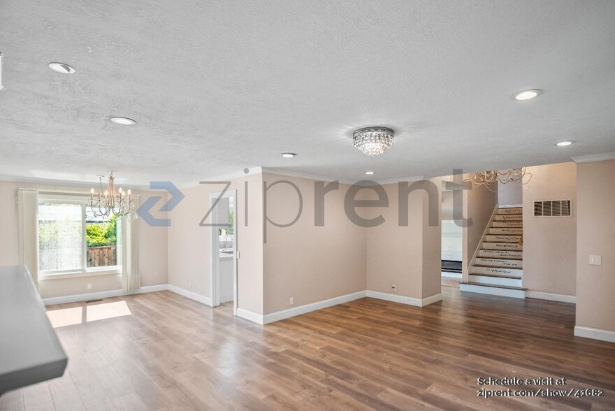 Building Photo - 10061 El Dorado Dr