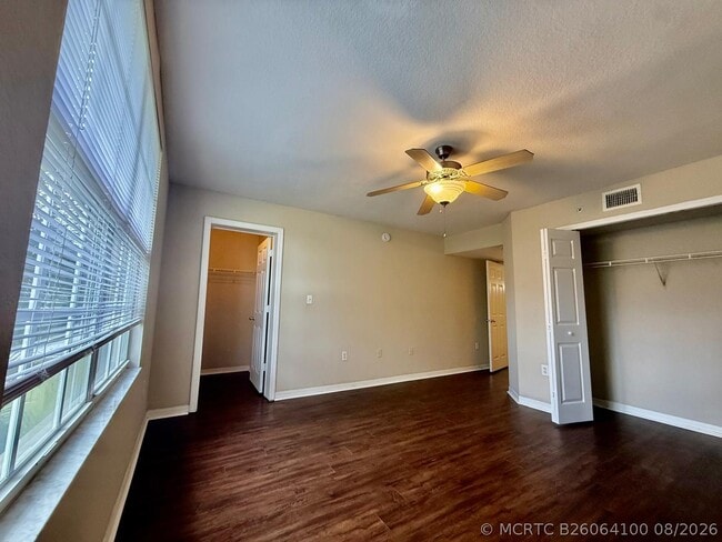 Building Photo - 15135 Michelangelo Blvd