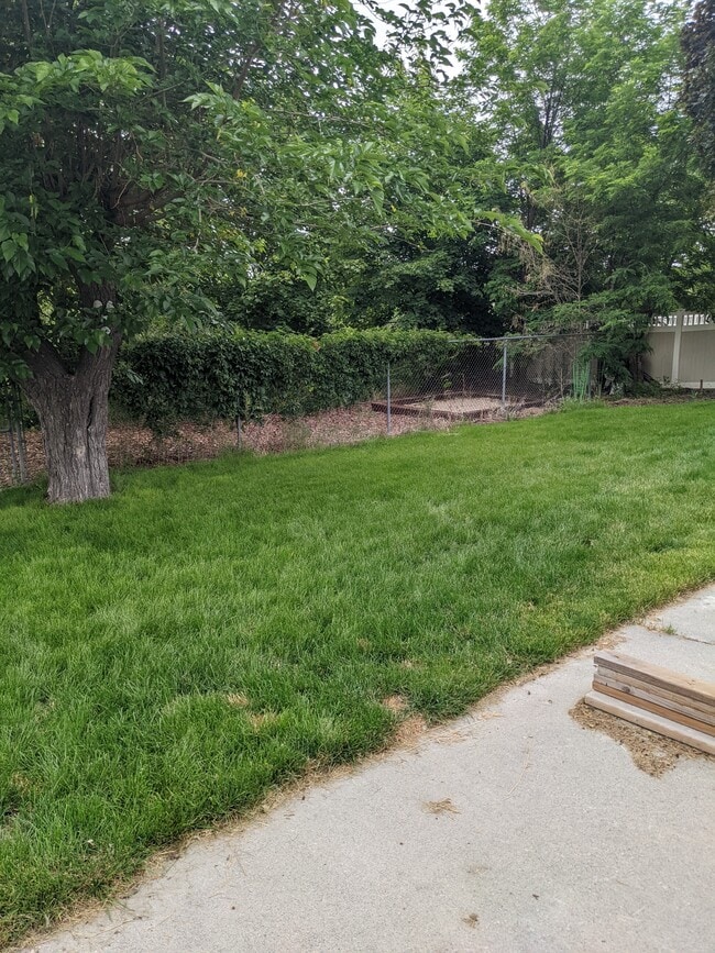 Building Photo - 8094 S Bryce Dr