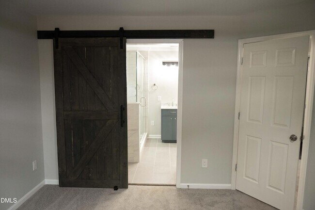 Building Photo - 6001 Brown Swiss Way