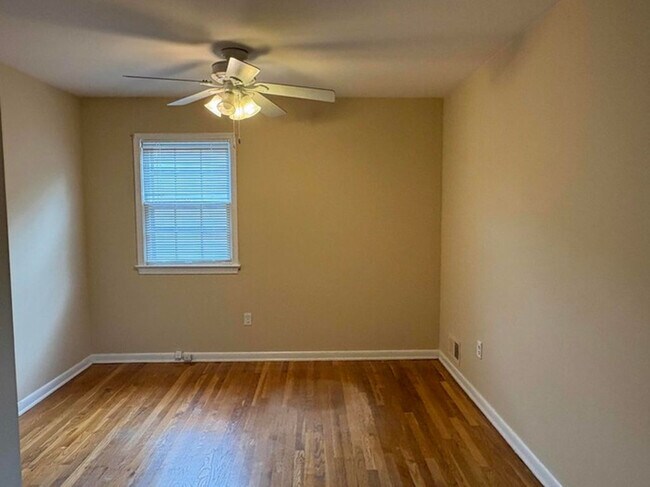 Building Photo - 8610 35th Ave