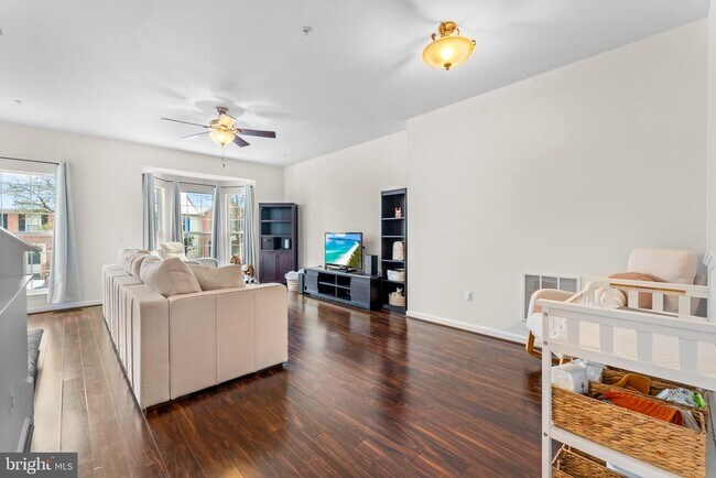 Building Photo - 2552 Blue Water Blvd