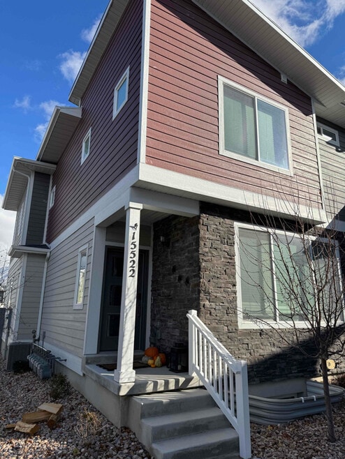 Building Photo - 15522 S Democracy Dr
